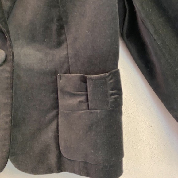 APOSTROPHE Luxury Is A State Of Mind Black Velvet Jacket Blazer Size 8 Petite - Picture 3 of 12